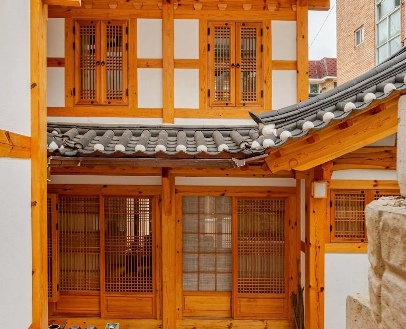 Numaru Two Exclusive Entire Hanoks In Seochon Seoul 0*,