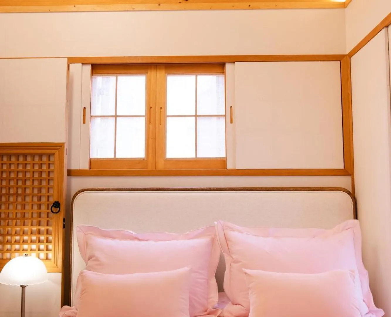 Numaru Two Exclusive Entire Hanoks In Seochon Seoul Villa