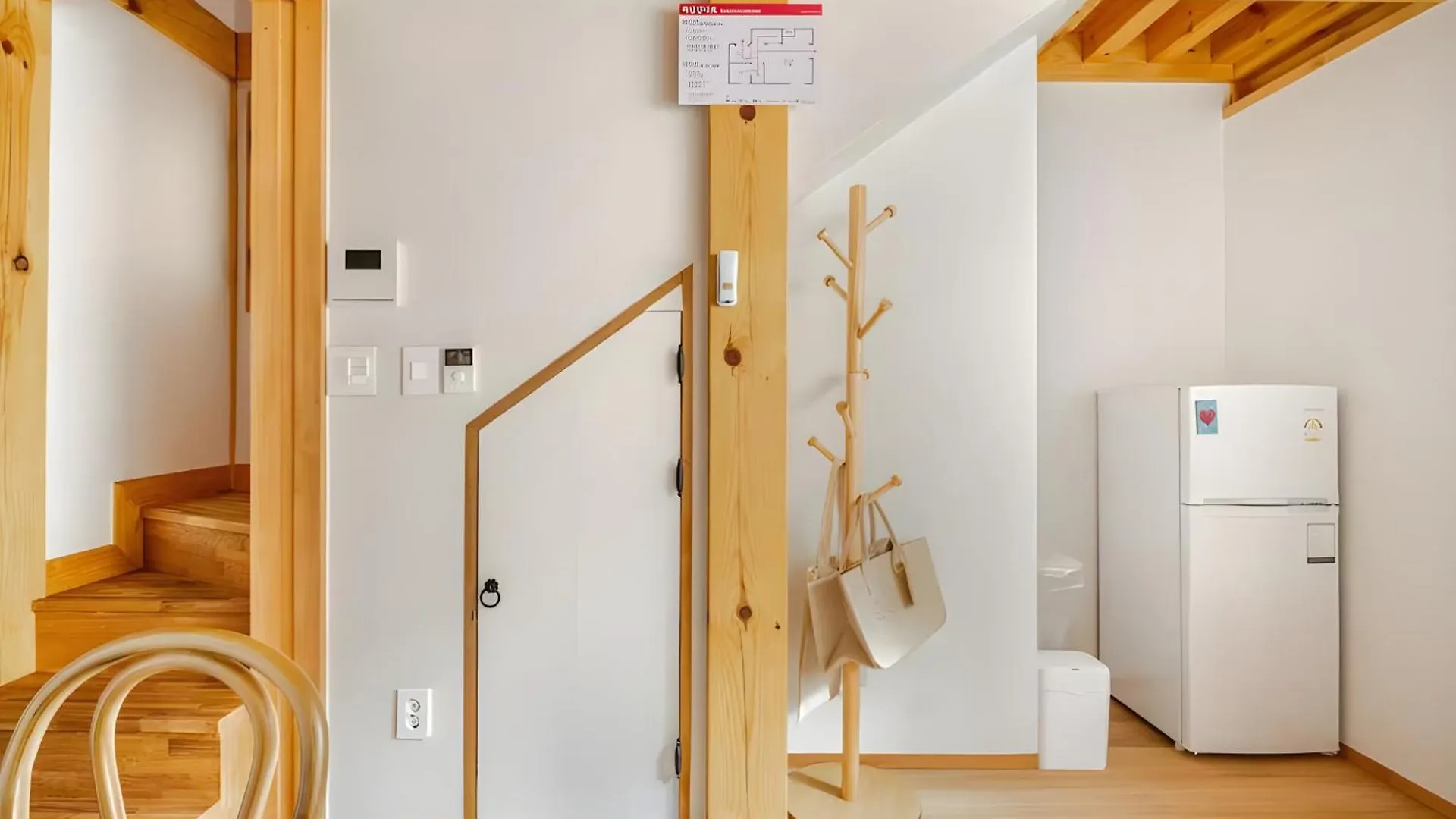 Villa Numaru Two Exclusive Entire Hanoks In Seochon Seoul
