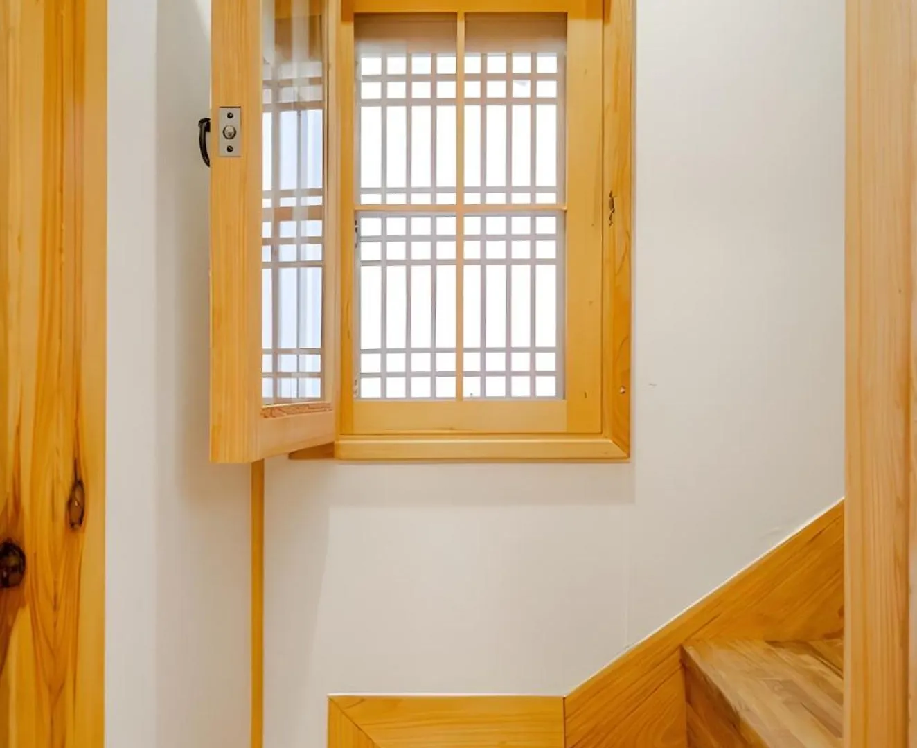 Numaru Two Exclusive Entire Hanoks In Seochon Seoul