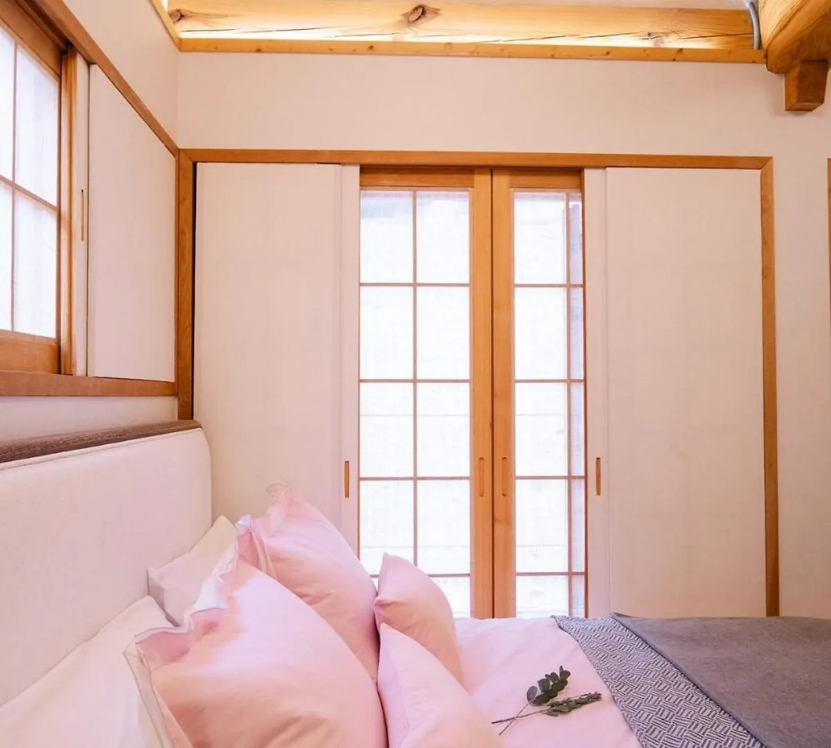 Numaru Two Exclusive Entire Hanoks In Seochon Seoul 0*,  South Korea