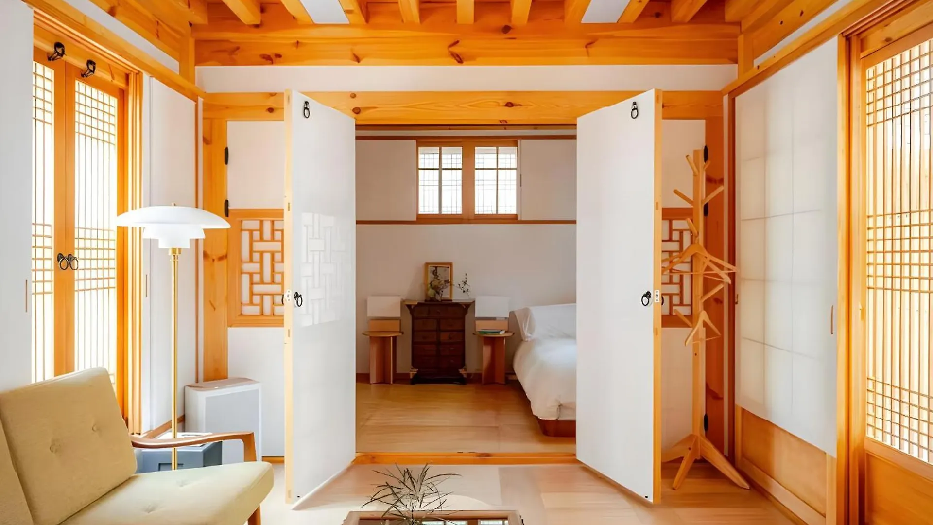 Numaru Two Exclusive Entire Hanoks In Seochon Seoul Villa
